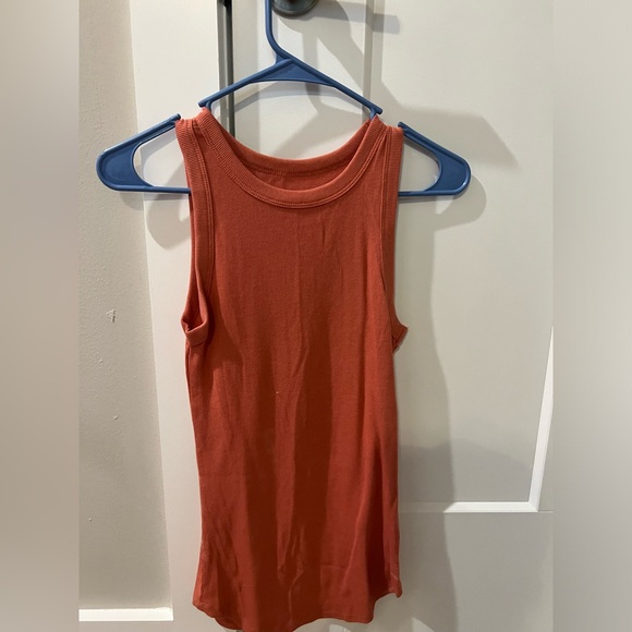 Coral Colored Ribbed Muscle Tank - Picture 1 of 3